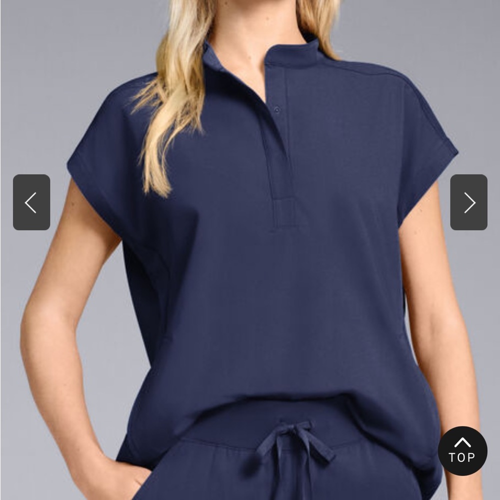 Hypothesis oversized Women's Navy scrub Top